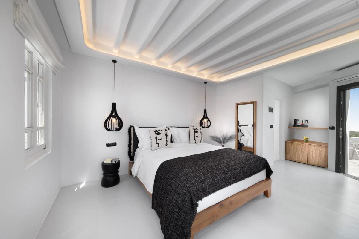 Deliades Hotel