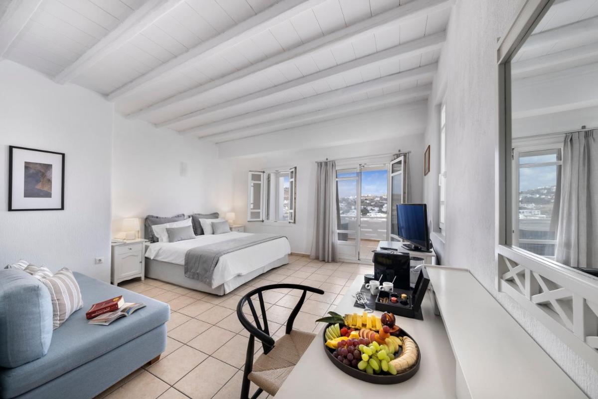 Deliades Hotel