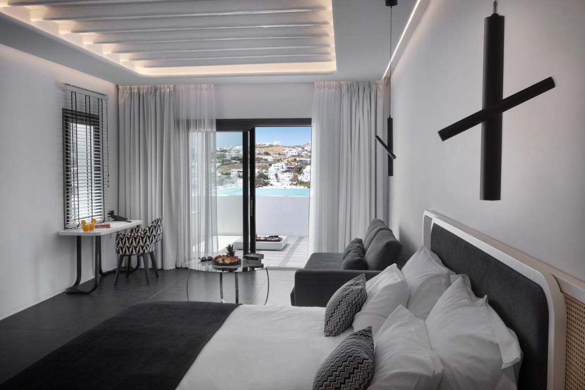 Deliades Hotel