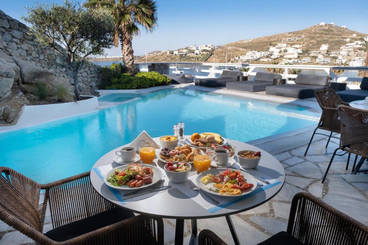 Deliades Hotel