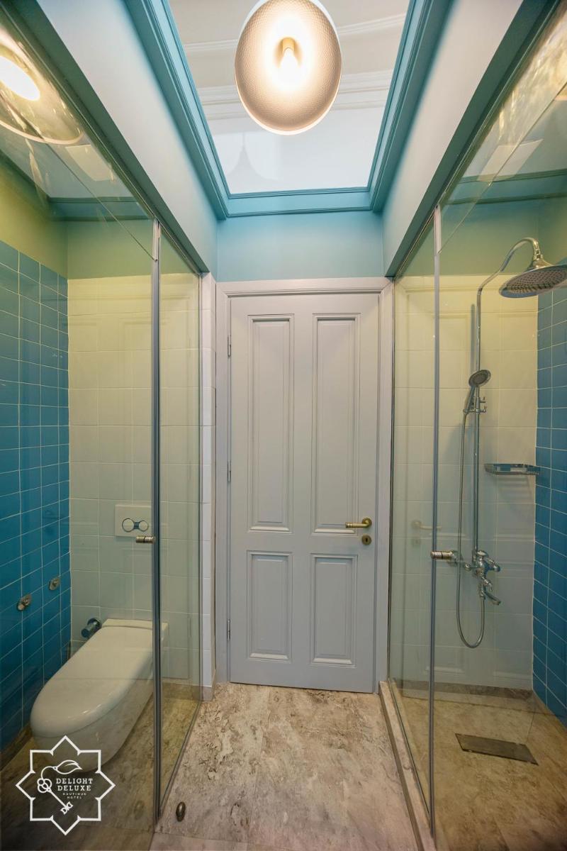 Delight Deluxe Hotel