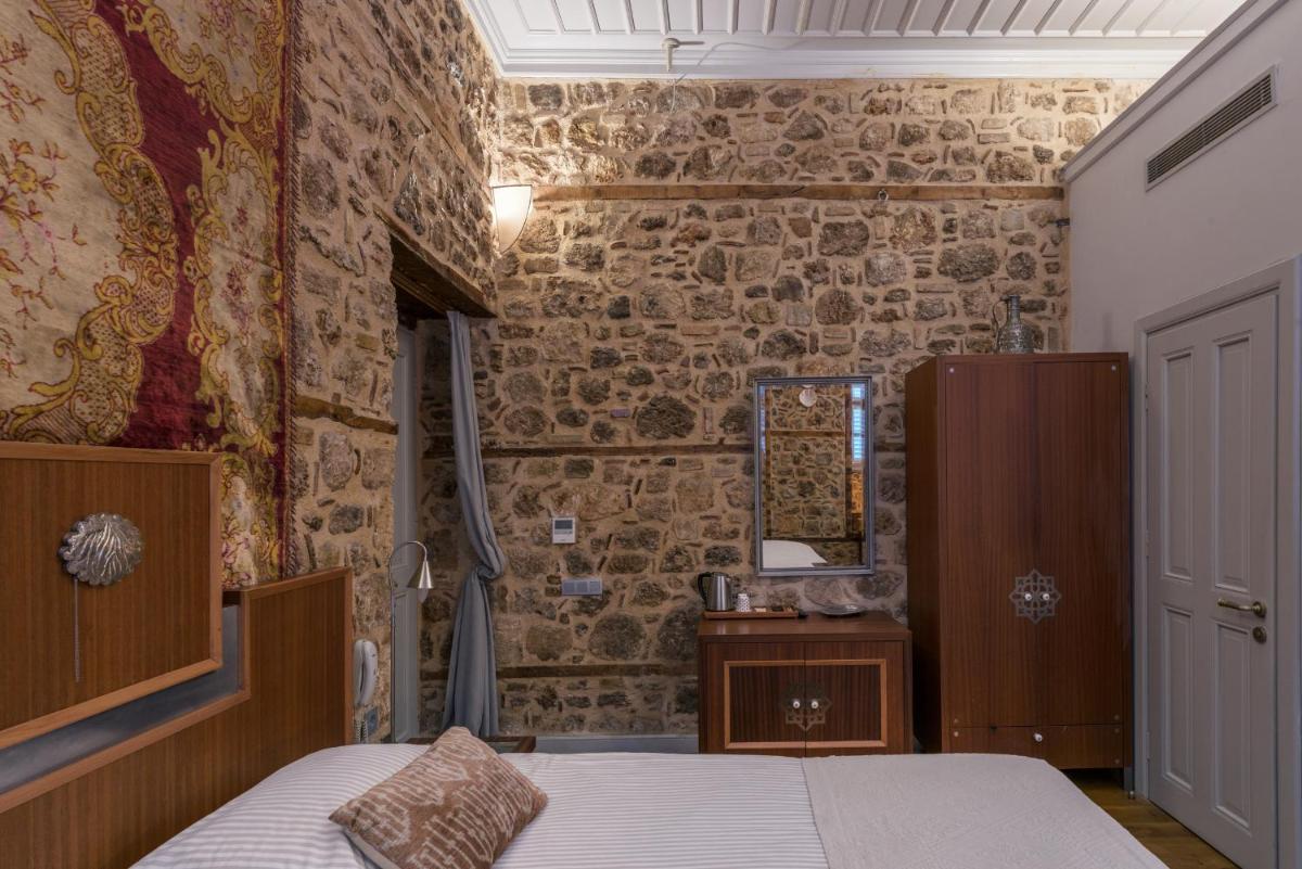 Delight Deluxe Hotel