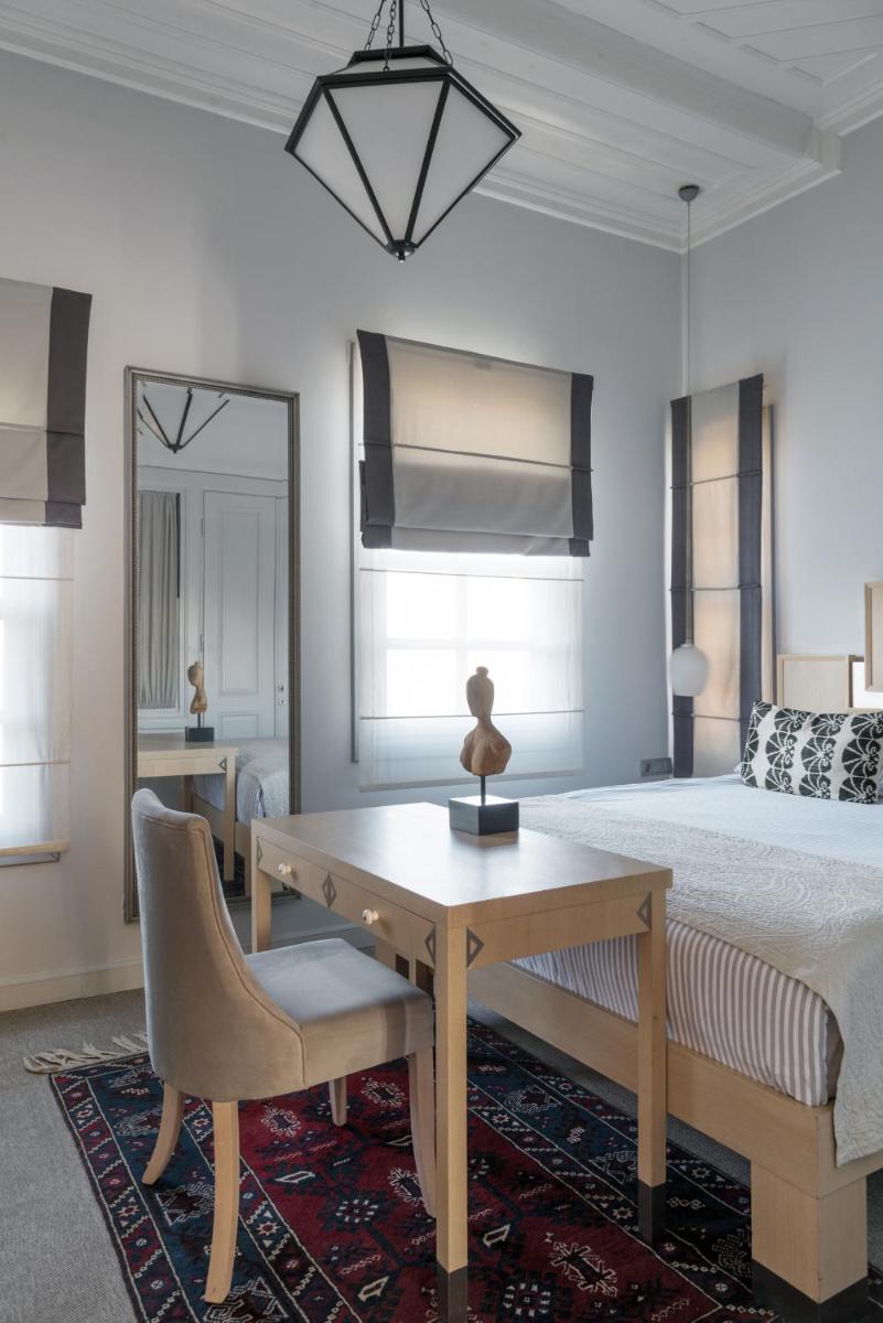 Delight Deluxe Hotel