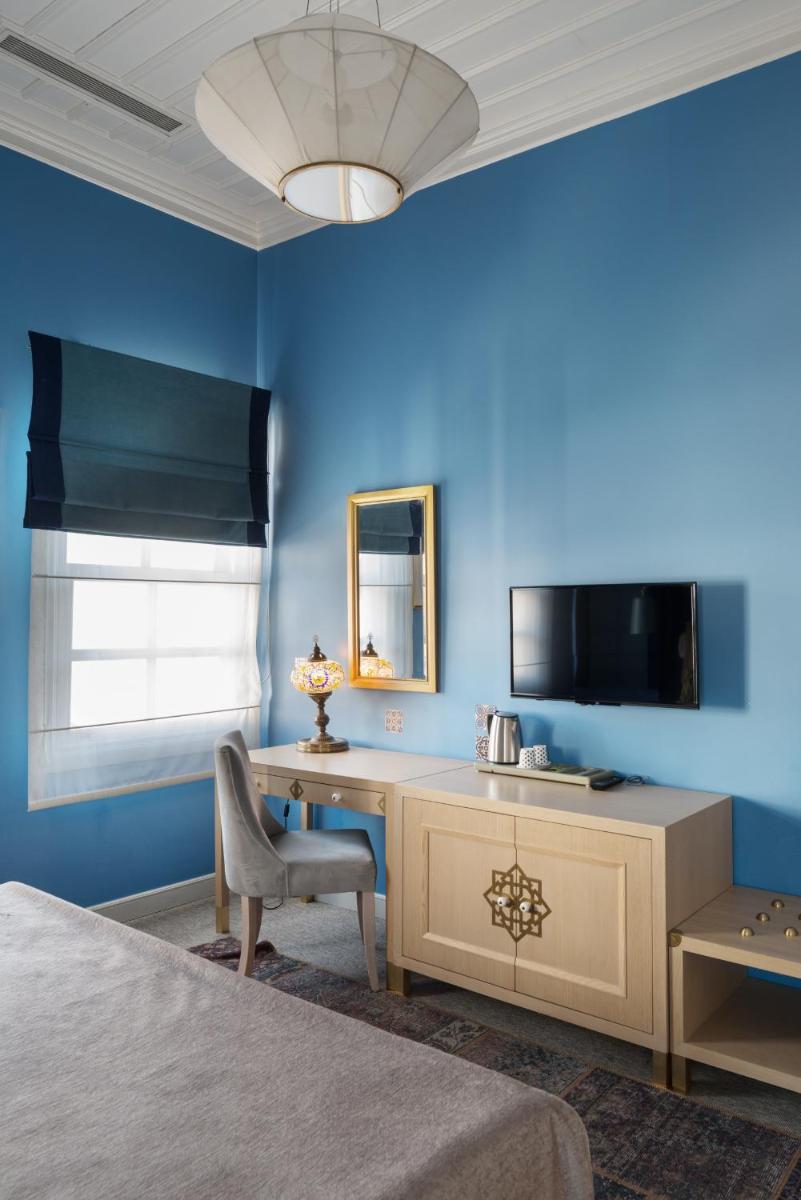 Delight Deluxe Hotel