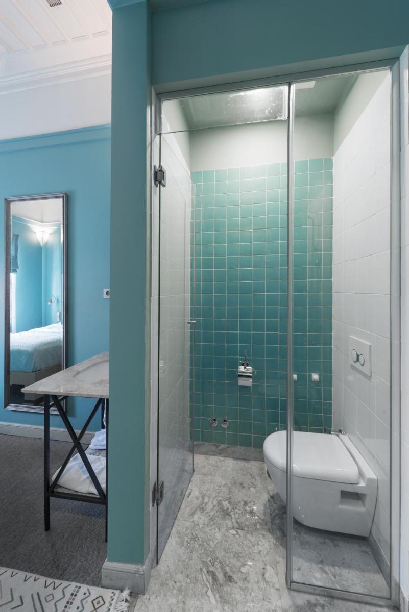 Delight Deluxe Hotel