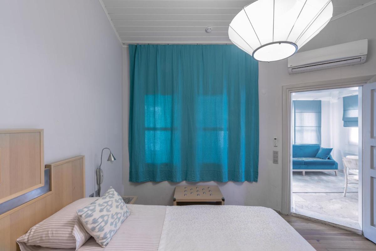 Delight Deluxe Hotel