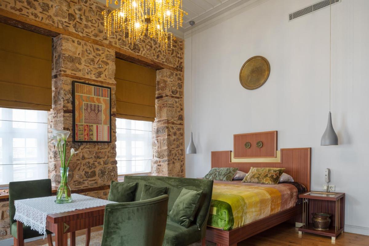 Delight Deluxe Hotel