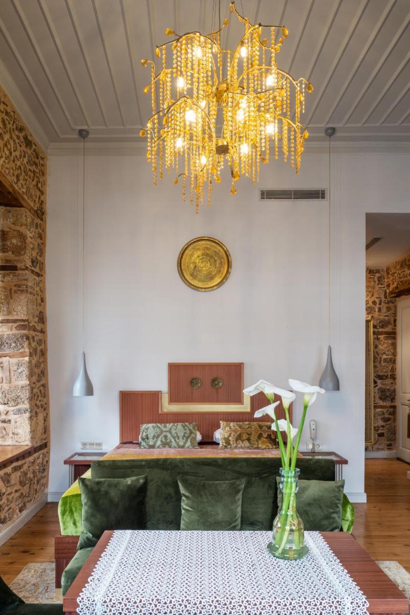 Delight Deluxe Hotel