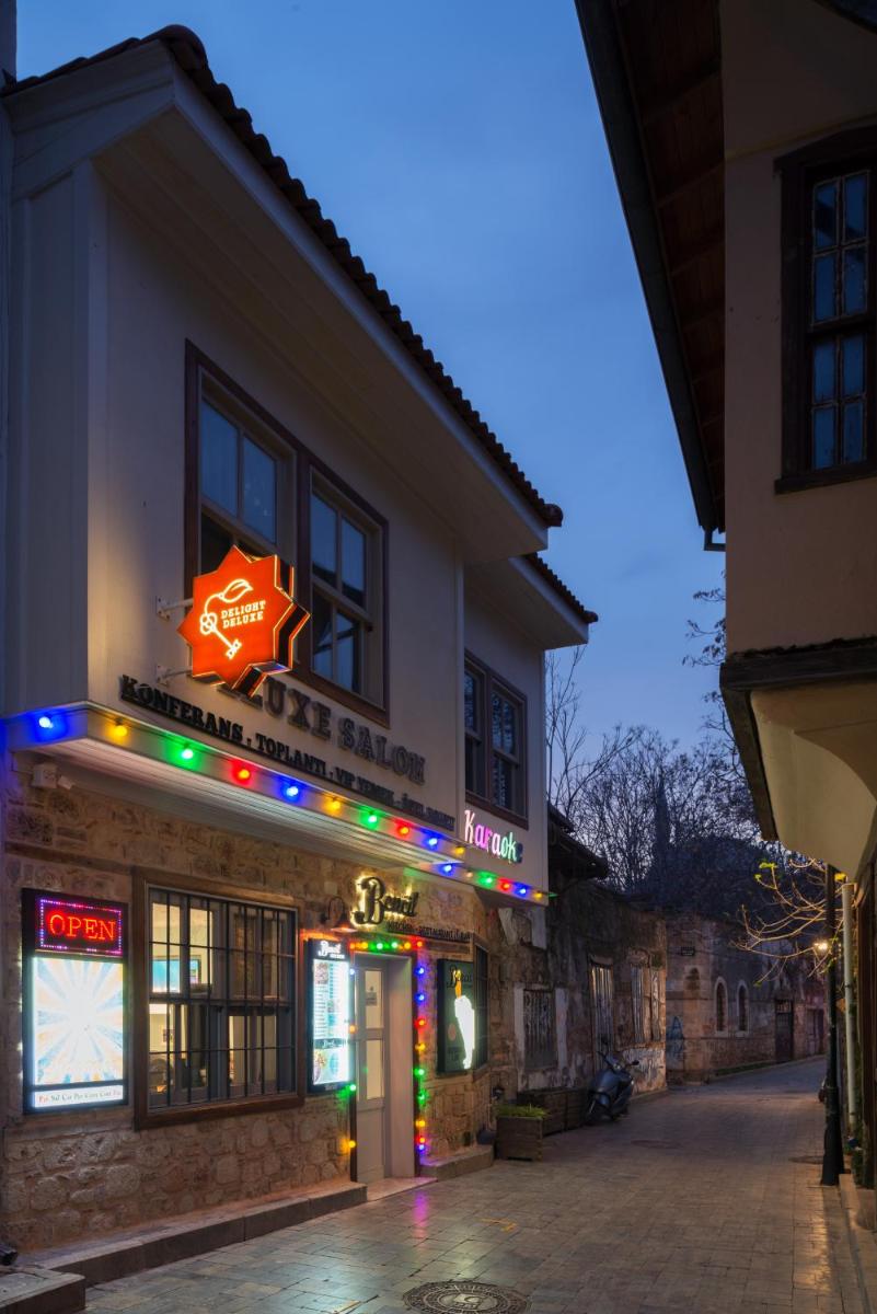 Delight Deluxe Hotel