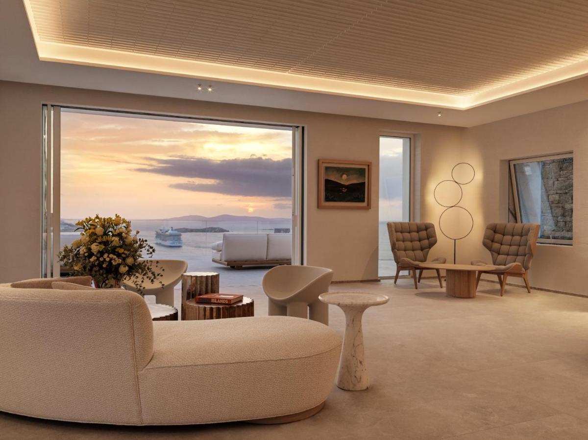 Deos Mykonos - A Myconian Collection Hotel