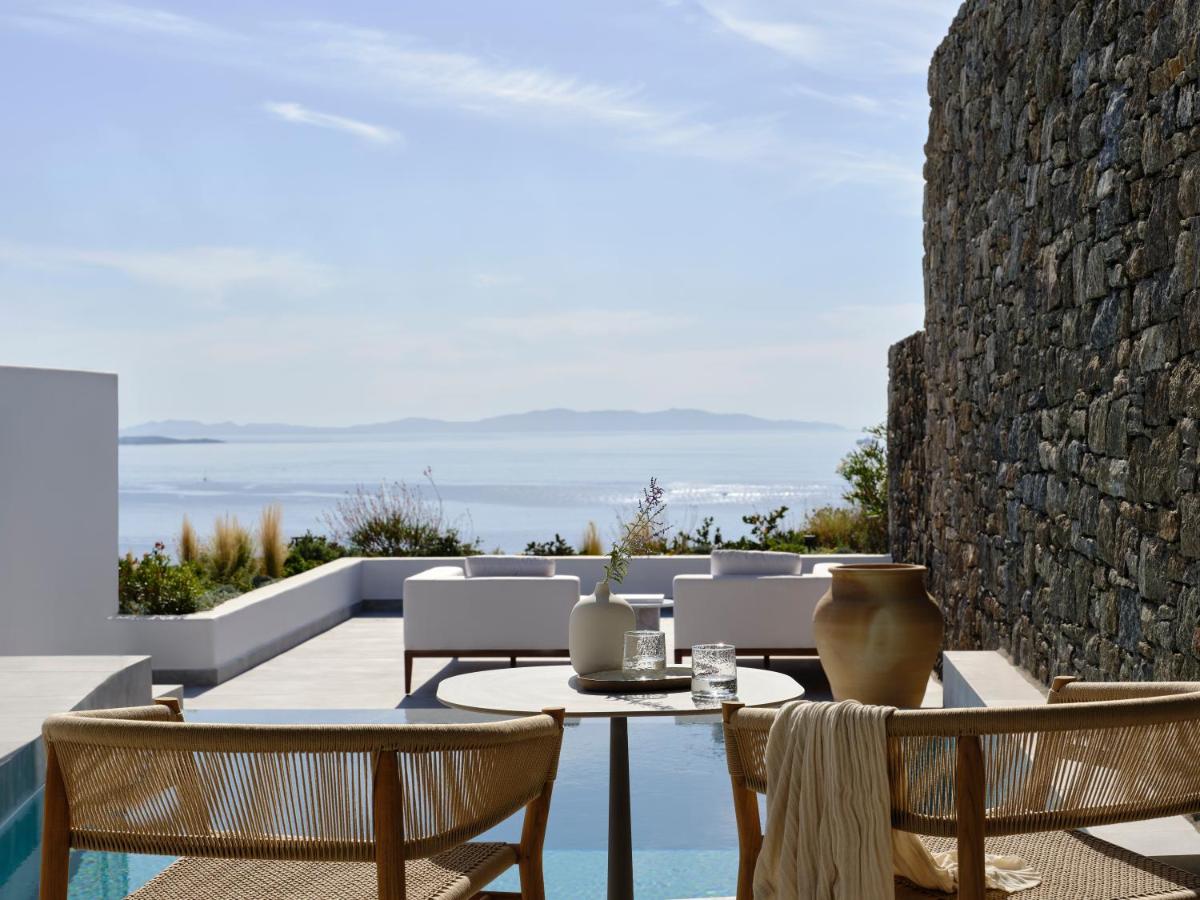 Deos Mykonos - A Myconian Collection Hotel
