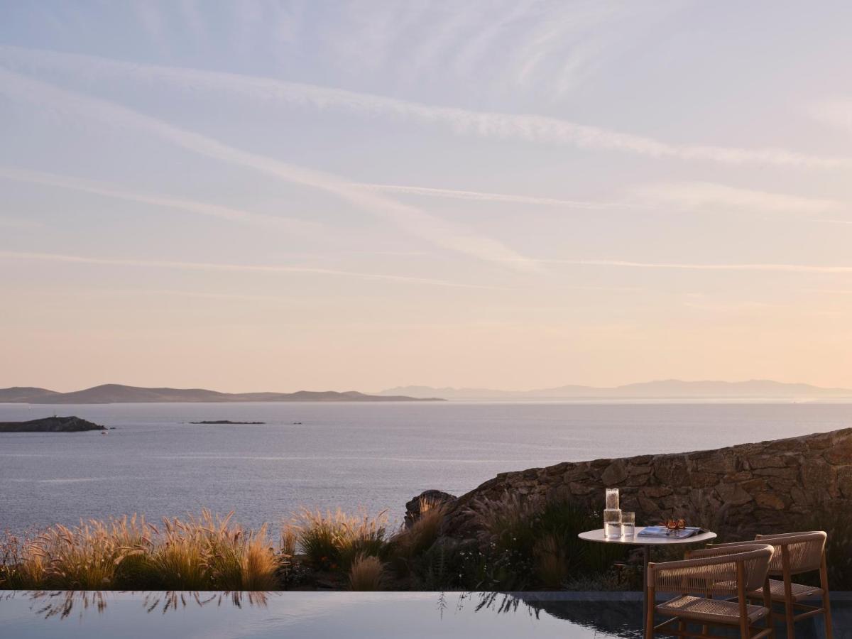 Deos Mykonos - A Myconian Collection Hotel