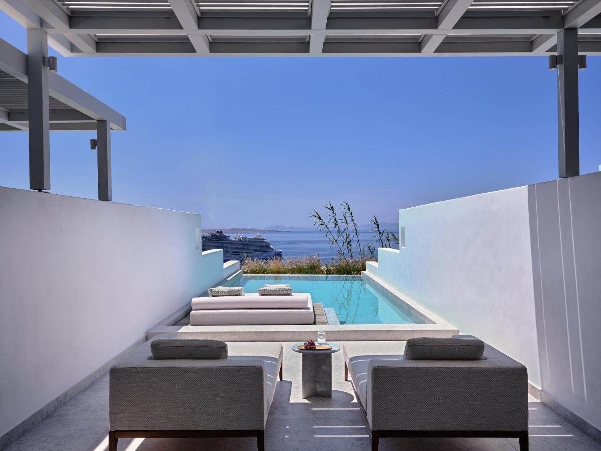 Deos Mykonos - A Myconian Collection Hotel