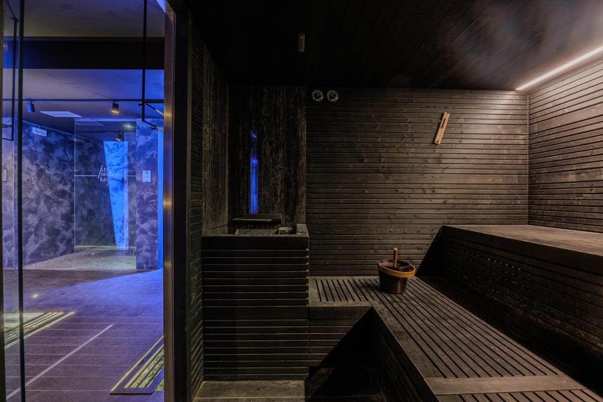 Deville & Spa