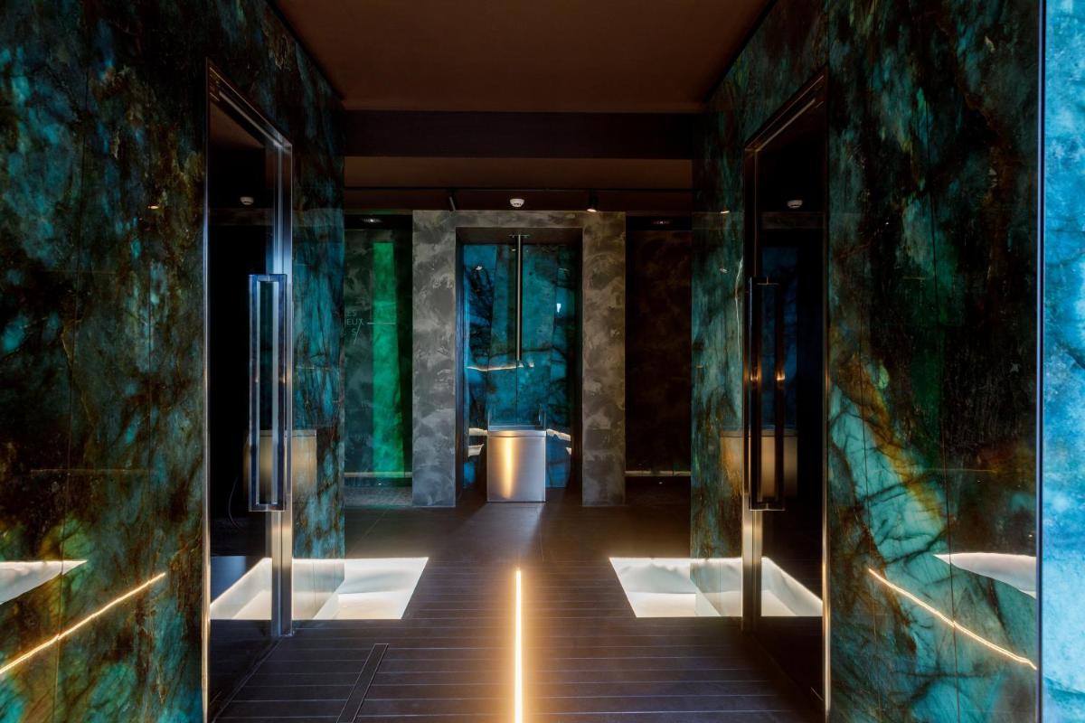 Deville & Spa