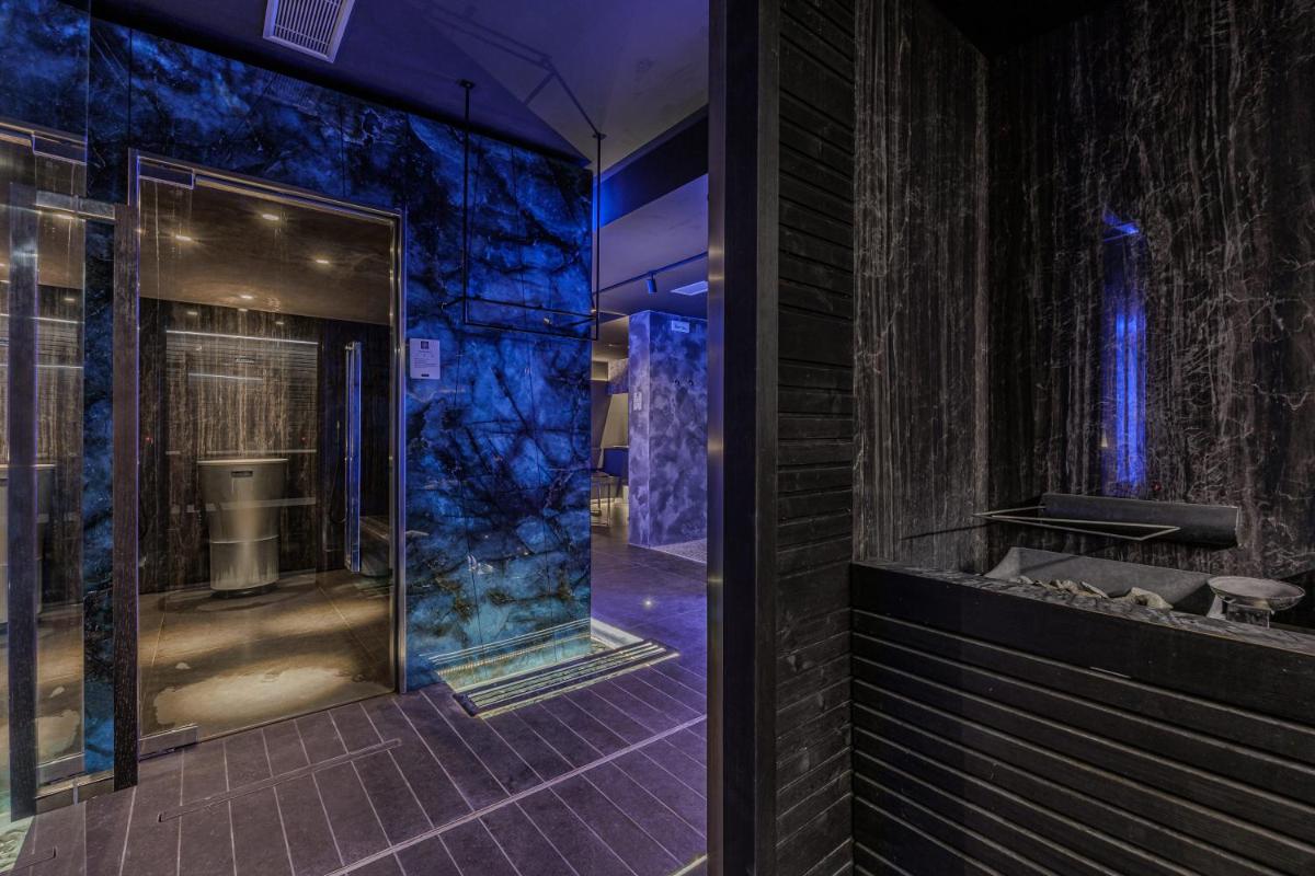 Deville & Spa