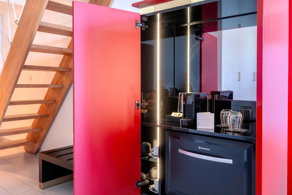 Diamond Deluxe Hotel - Adults Only