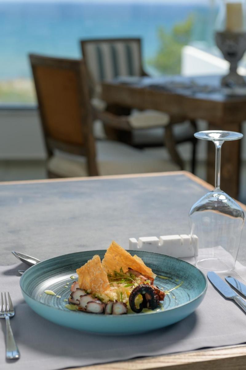 Diamond Deluxe Hotel - Adults Only