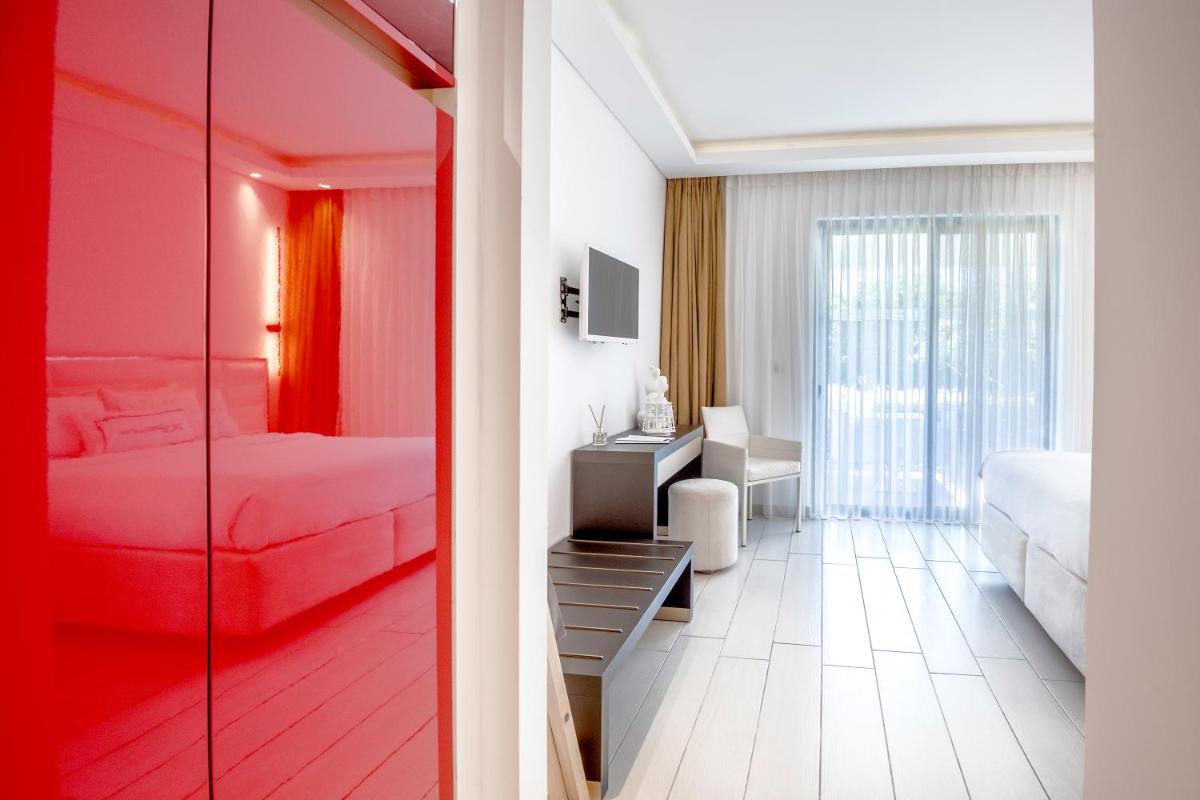 Diamond Deluxe Hotel - Adults Only & Spa