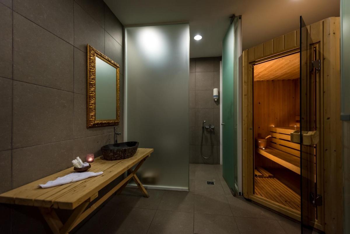 Diamond Deluxe Hotel - Adults Only & Spa