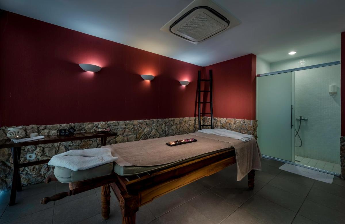 Diamond Deluxe Hotel - Adults Only & Spa