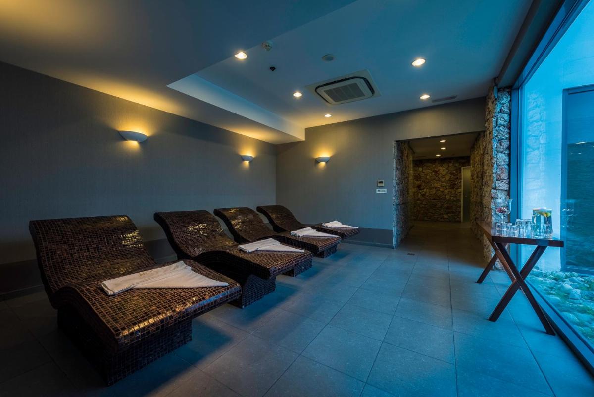 Diamond Deluxe Hotel - Adults Only & Spa