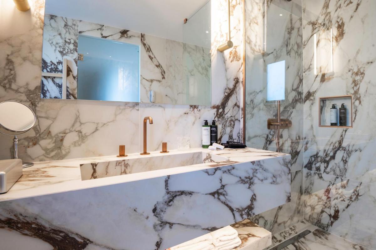 Diamond Deluxe Hotel - Adults Only & Spa
