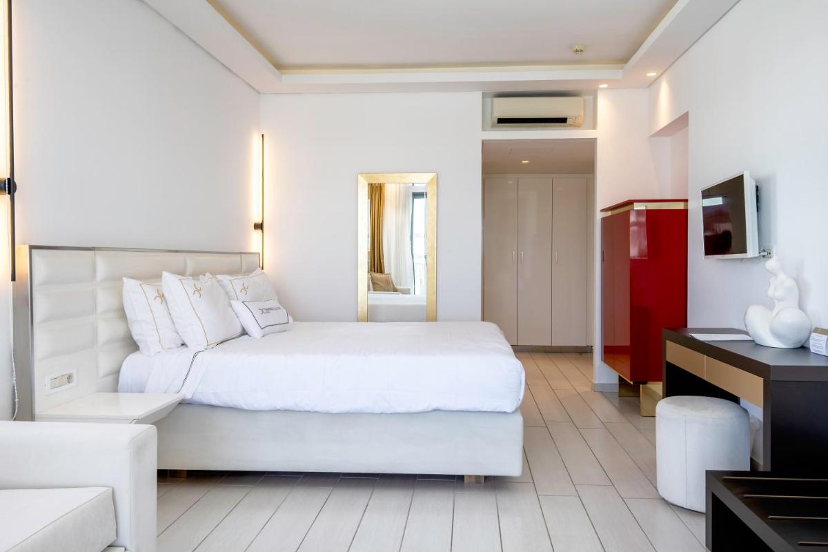 Diamond Deluxe Hotel - Adults Only & Spa
