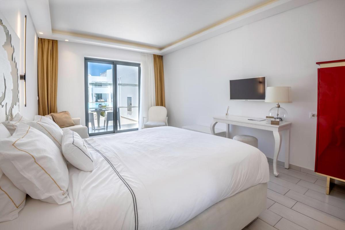 Diamond Deluxe Hotel - Adults Only & Spa