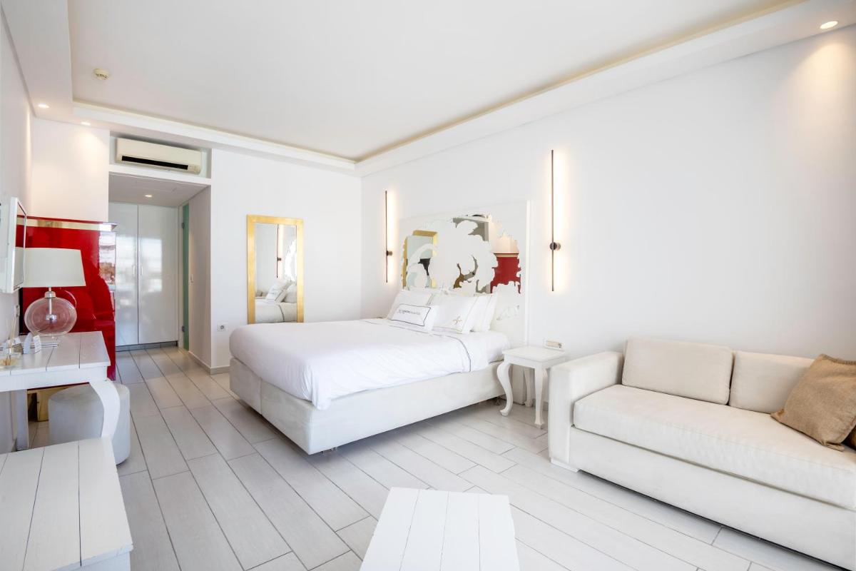 Diamond Deluxe Hotel - Adults Only & Spa