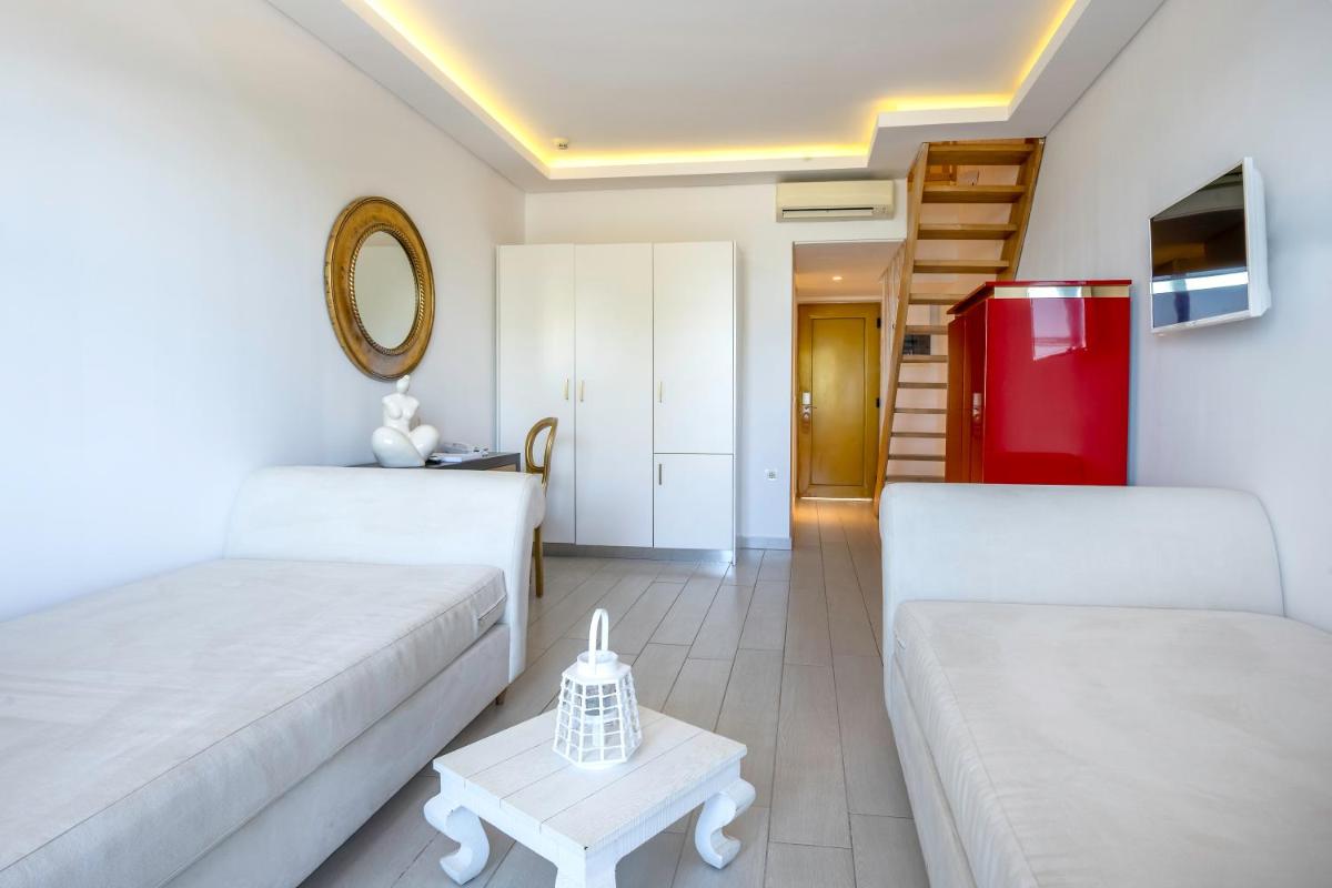 Diamond Deluxe Hotel - Adults Only & Spa