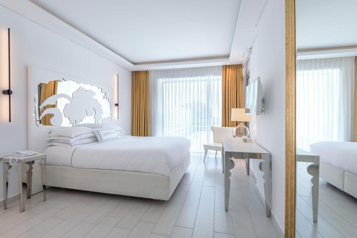 Diamond Deluxe Hotel - Adults Only & Spa