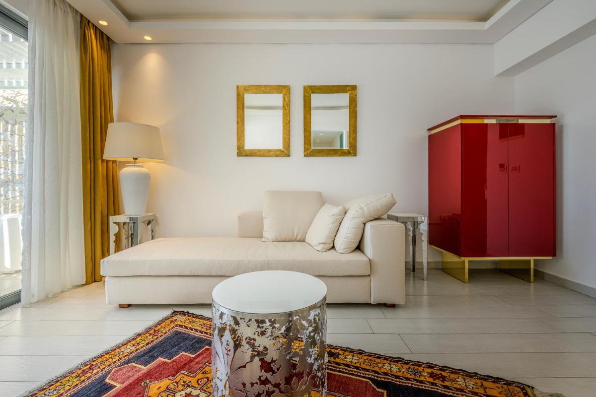 Diamond Deluxe Hotel - Adults Only & Spa