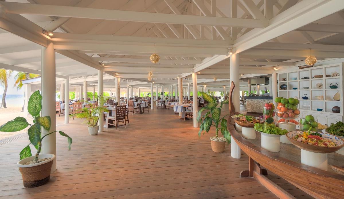 Diamonds Athuruga Maldives Resort & Spa