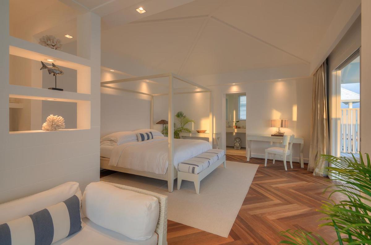 Diamonds Athuruga Maldives Resort & Spa