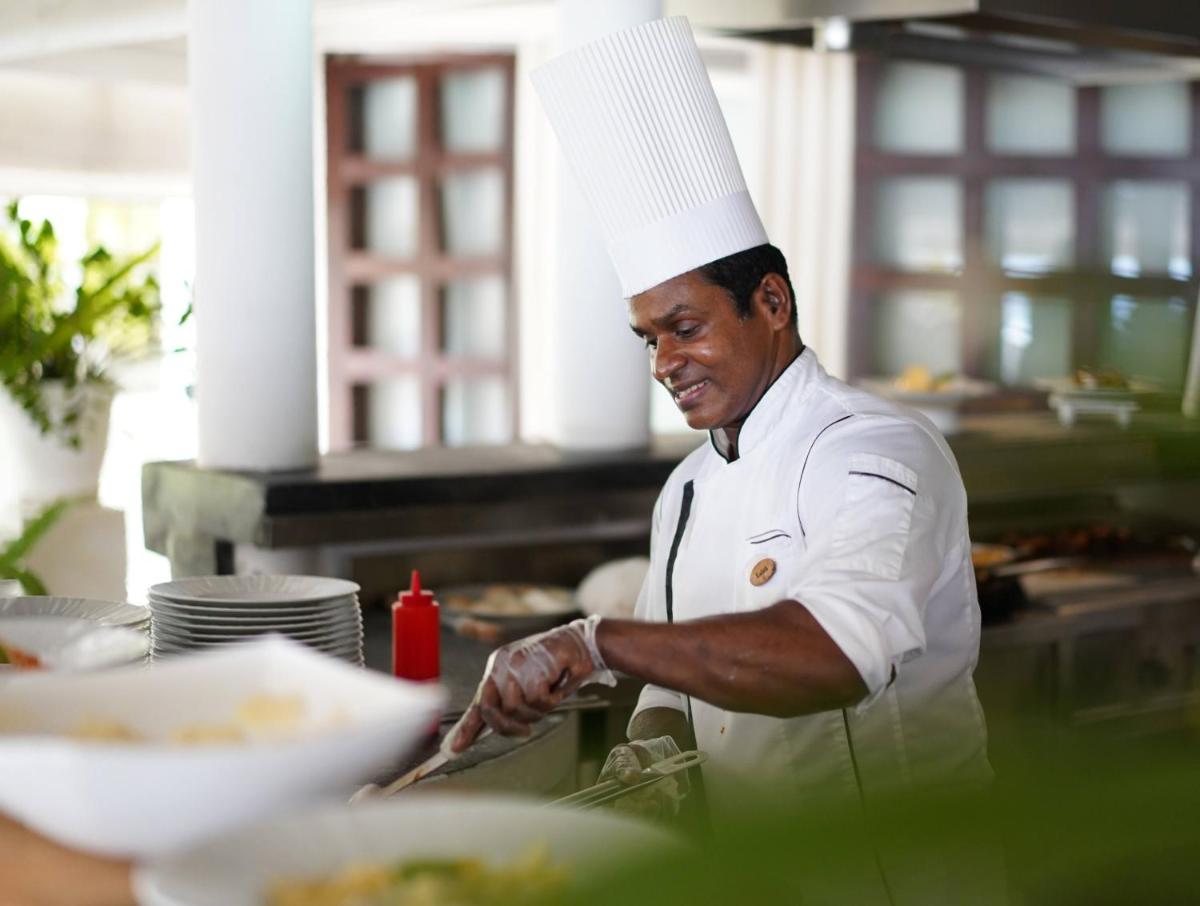 Diamonds Athuruga Maldives Resort & Spa