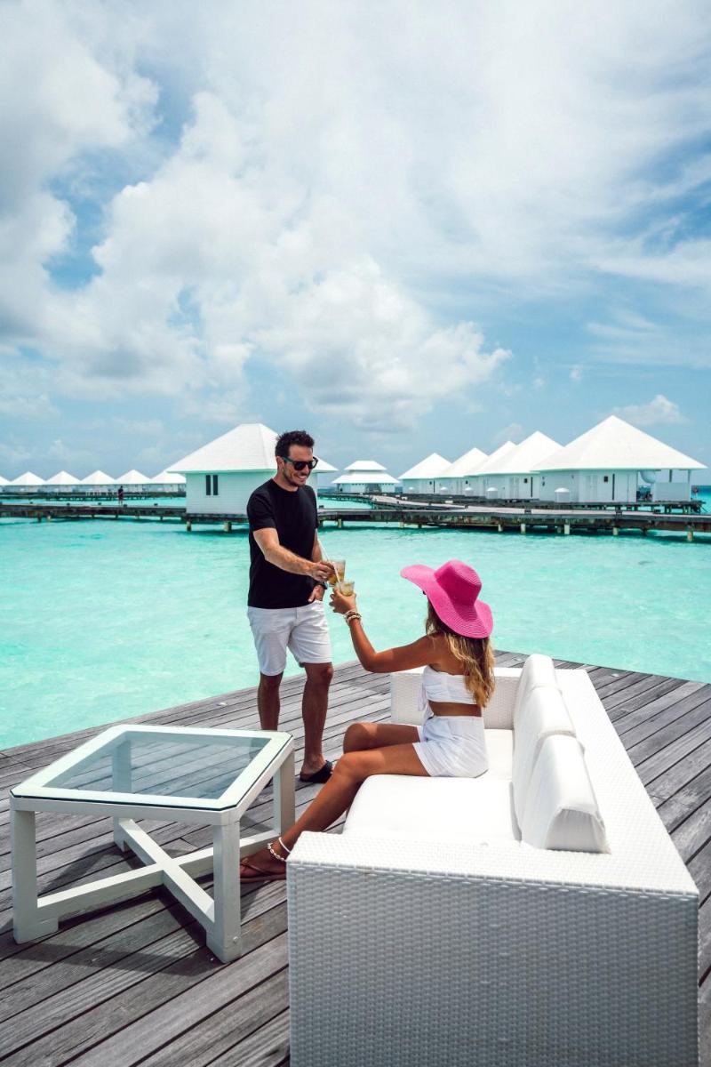 Diamonds Athuruga Maldives Resort & Spa