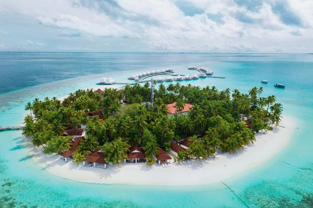 Diamonds Athuruga Maldives Resort & Spa