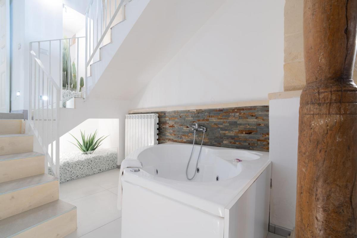 Dimora Barocca Luxury Suites