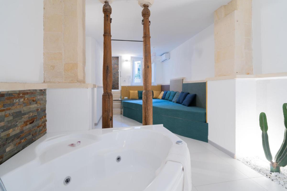 Dimora Barocca Luxury Suites