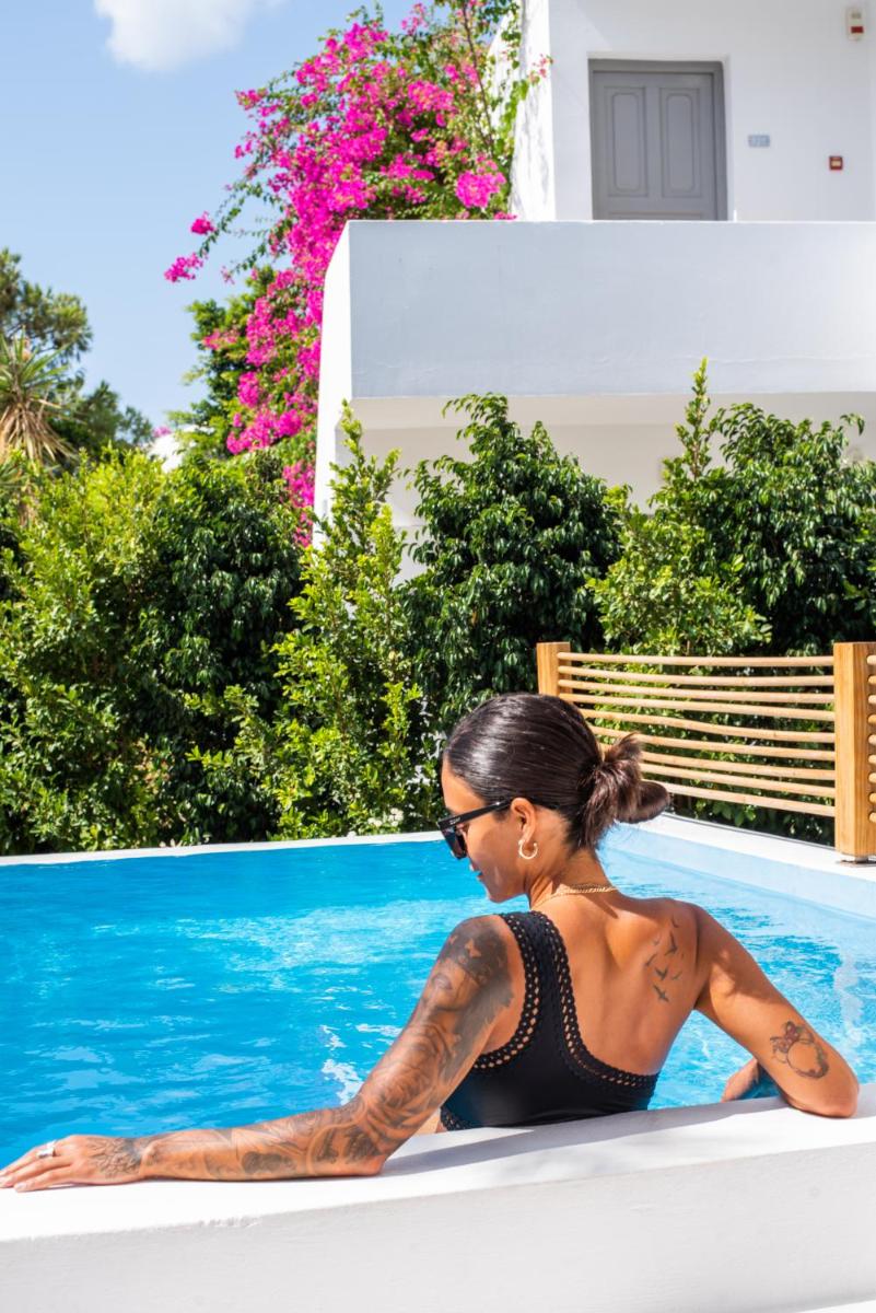 Dionysos Seaside Resort Ios