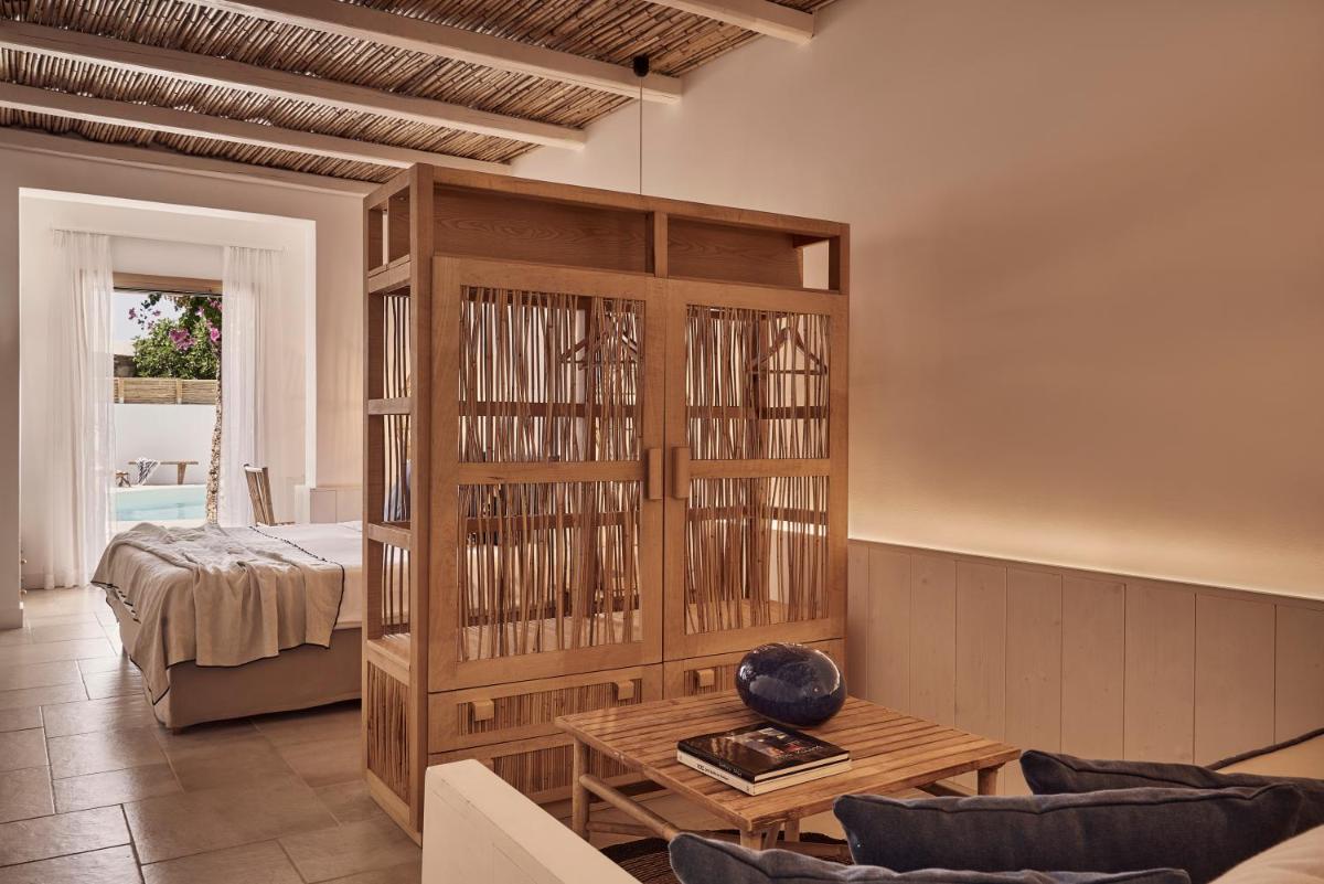 Dionysos Seaside Resort Ios