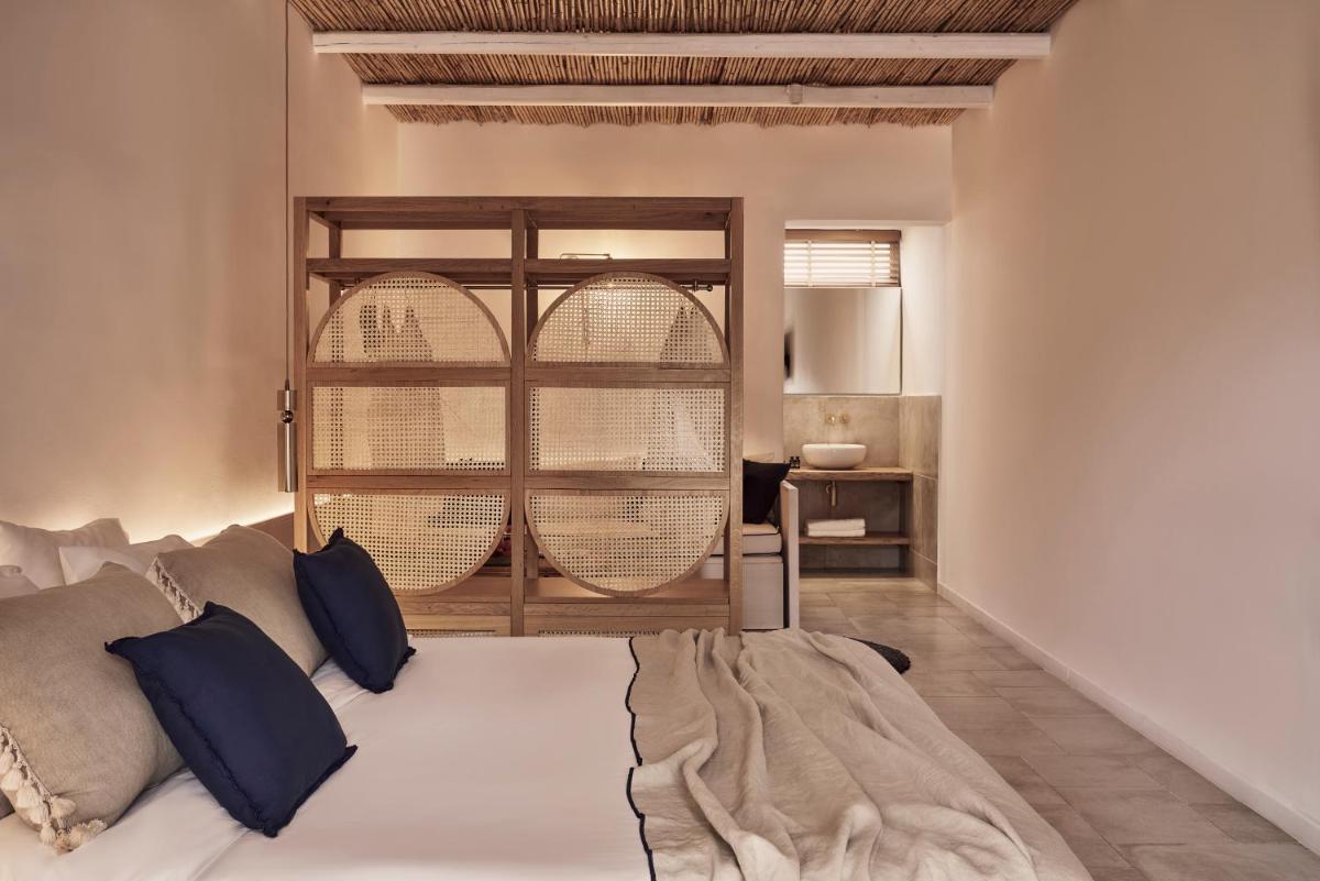 Dionysos Seaside Resort Ios