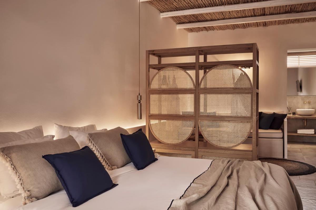 Dionysos Seaside Resort Ios