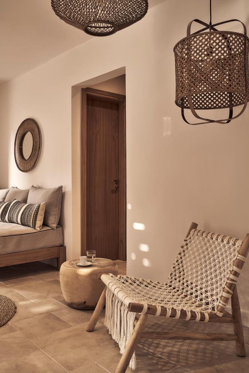 Dionysos Seaside Resort Ios