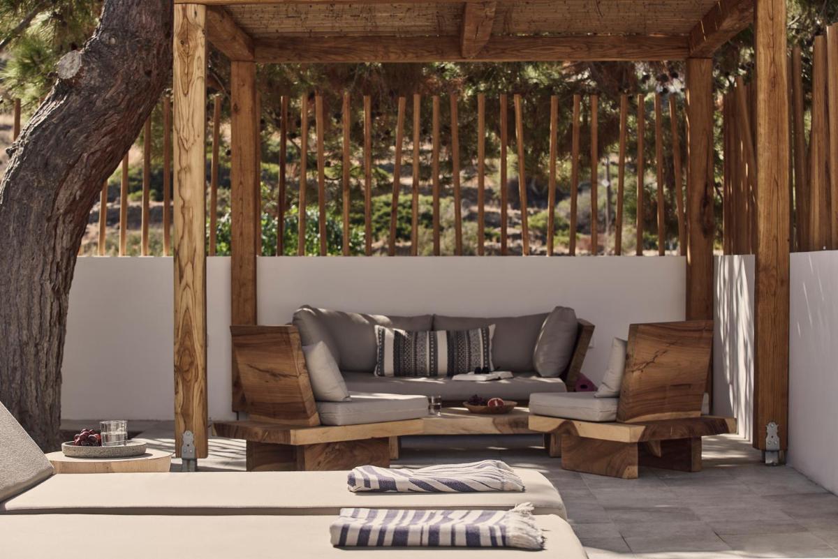 Dionysos Seaside Resort Ios