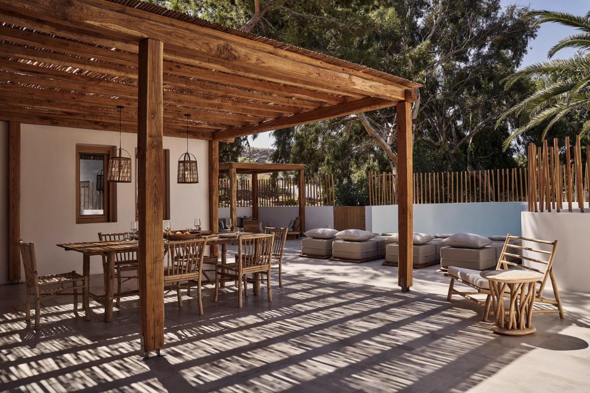 Dionysos Seaside Resort Ios