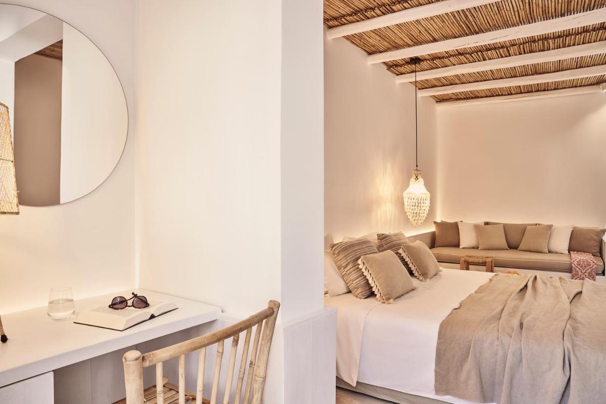 Dionysos Seaside Resort Ios