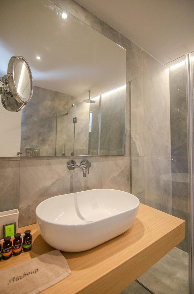 Dionysos Seaside Resort Ios