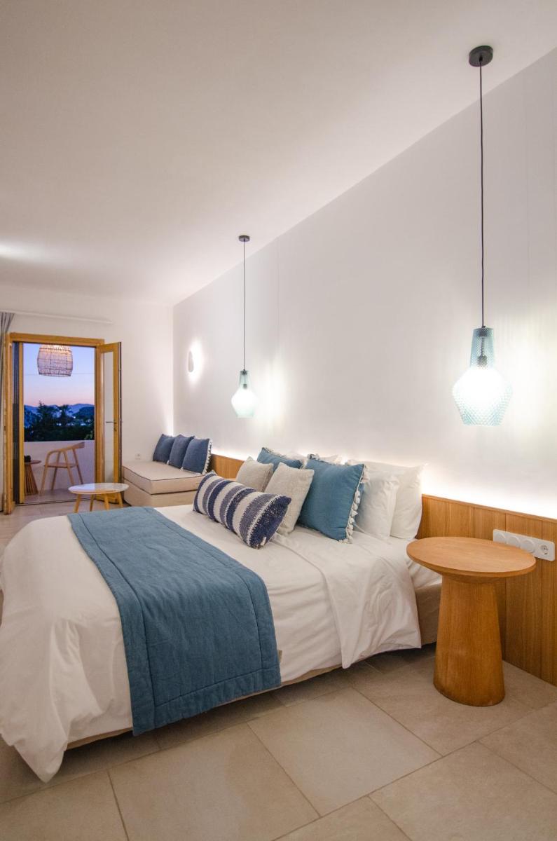 Dionysos Seaside Resort Ios